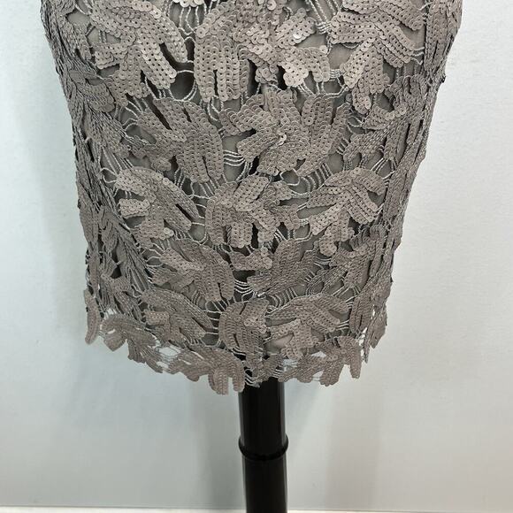 BCBG MaxAzria Skirt size Small Gray Taupe Sequins Pencil Knee Cocktail Wedding - Picture 8 of 9